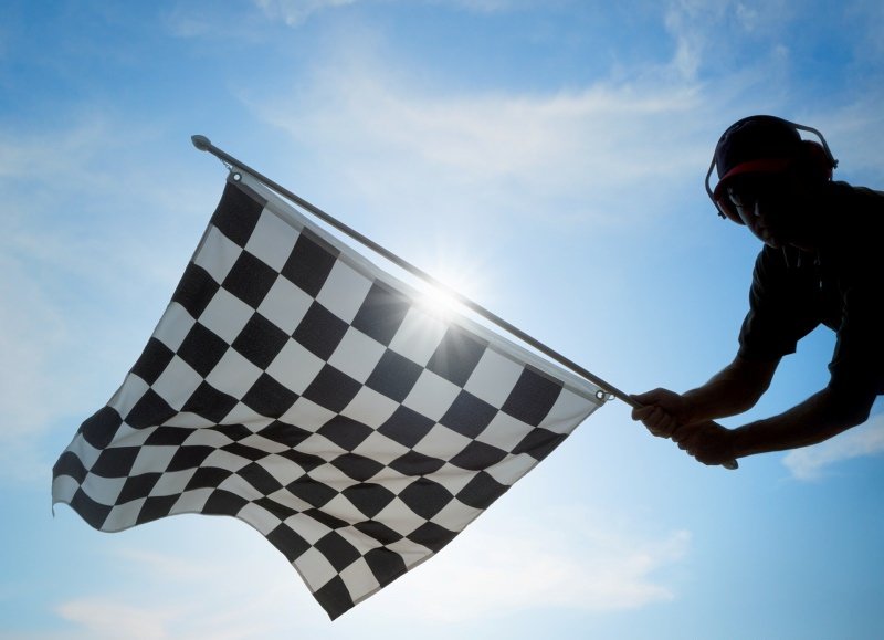 The-chequered-flag-004.jpg