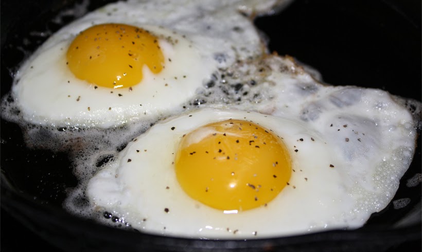 fried-eggs.jpg.f3e082175bb9b66c45de49ac7004e603.jpg